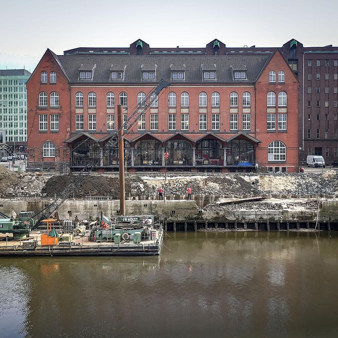  180619_Kaimauern_Zollkanal_TdA.JPG