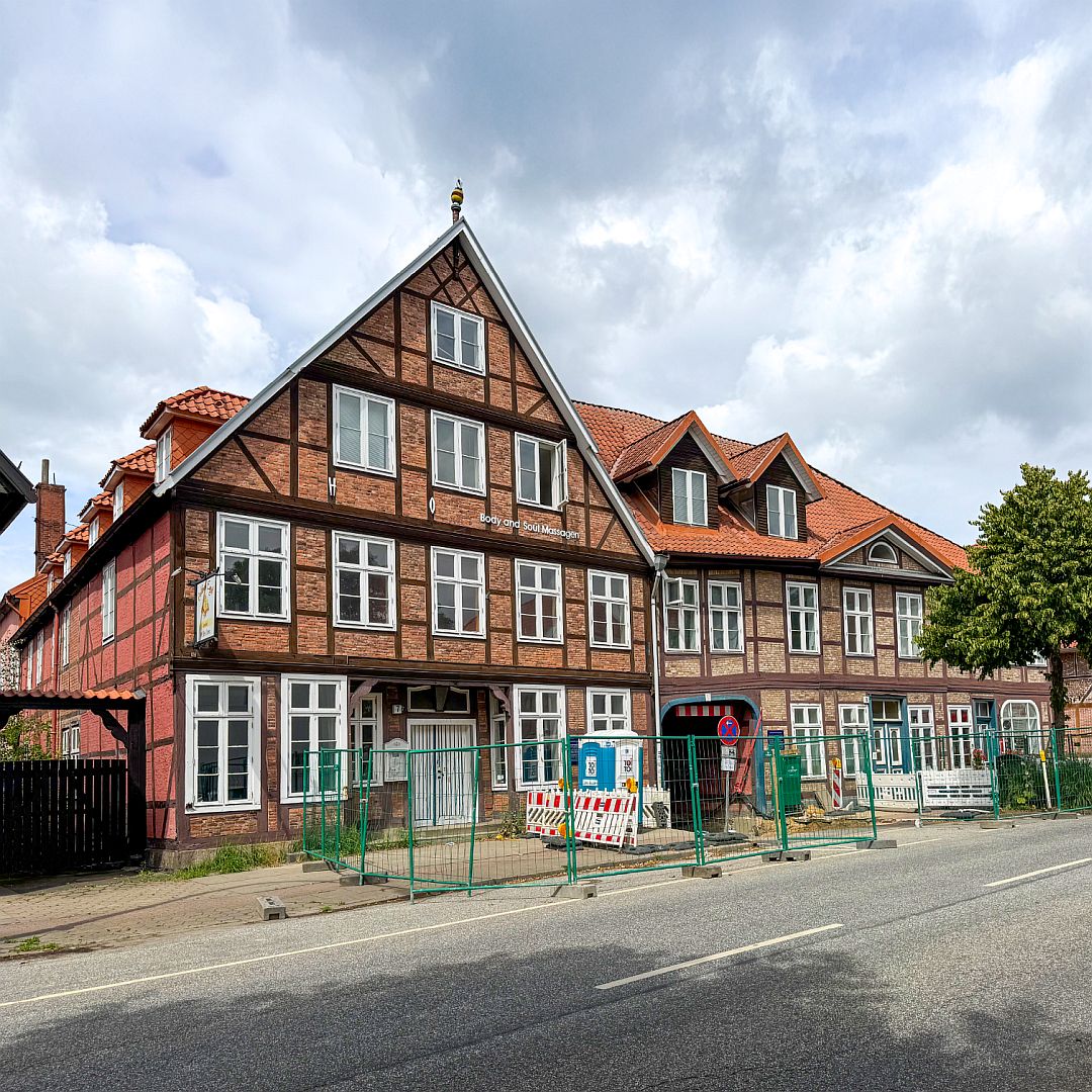  250709_Harburger_Schlossstrasse_Hotel.jpg